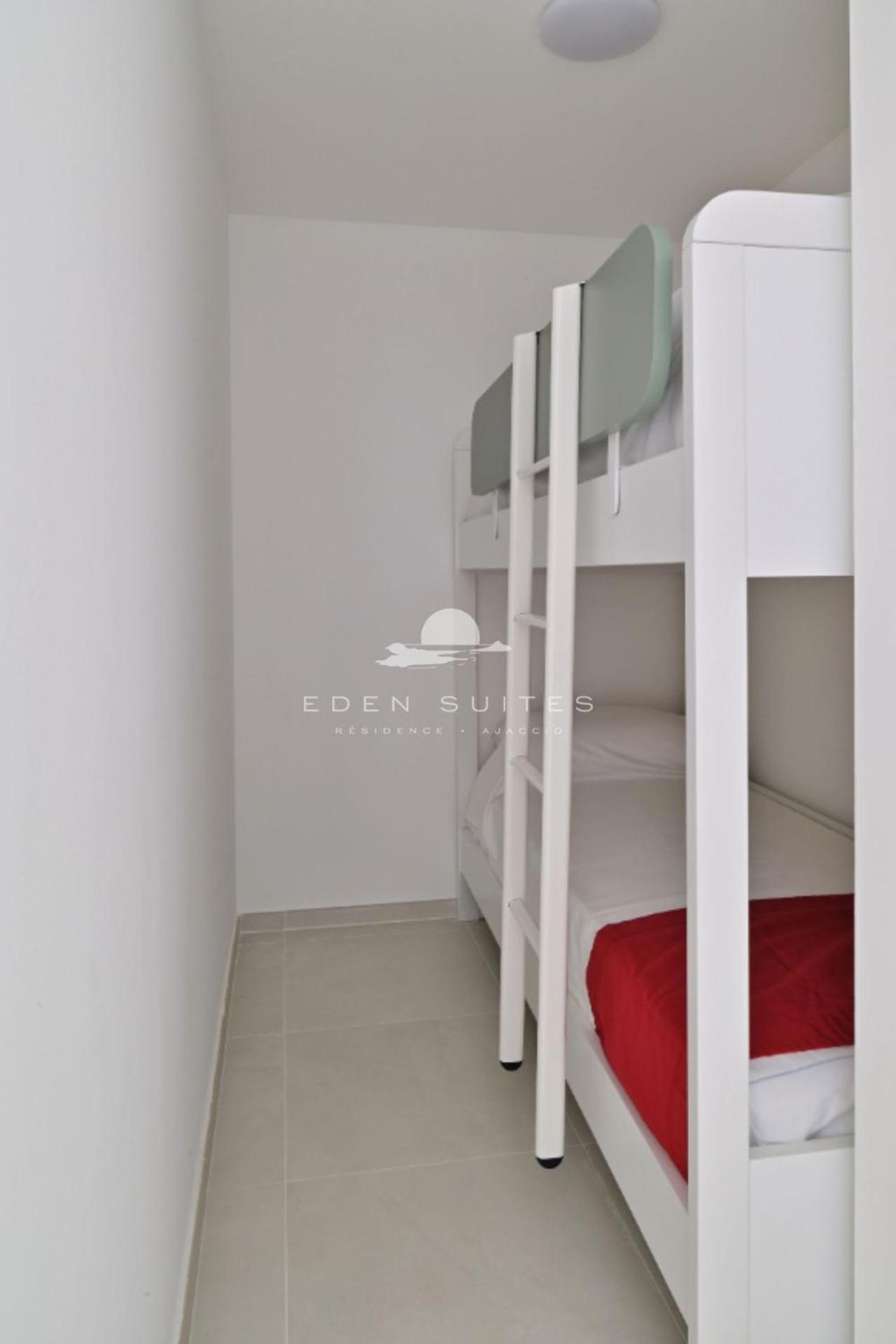 Residence Eden Suites アジャクシオ エクステリア 写真