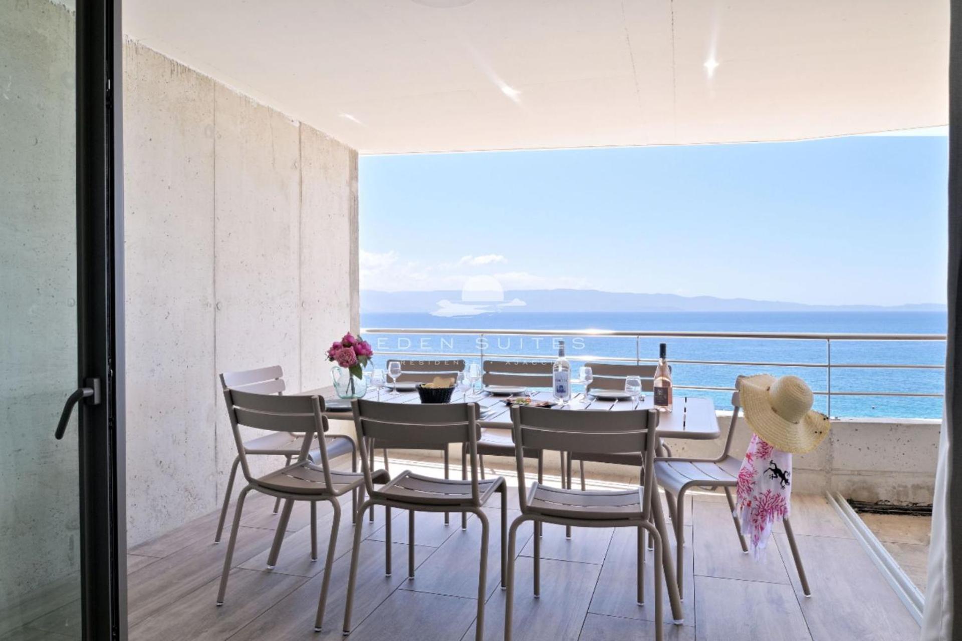 Residence Eden Suites アジャクシオ エクステリア 写真