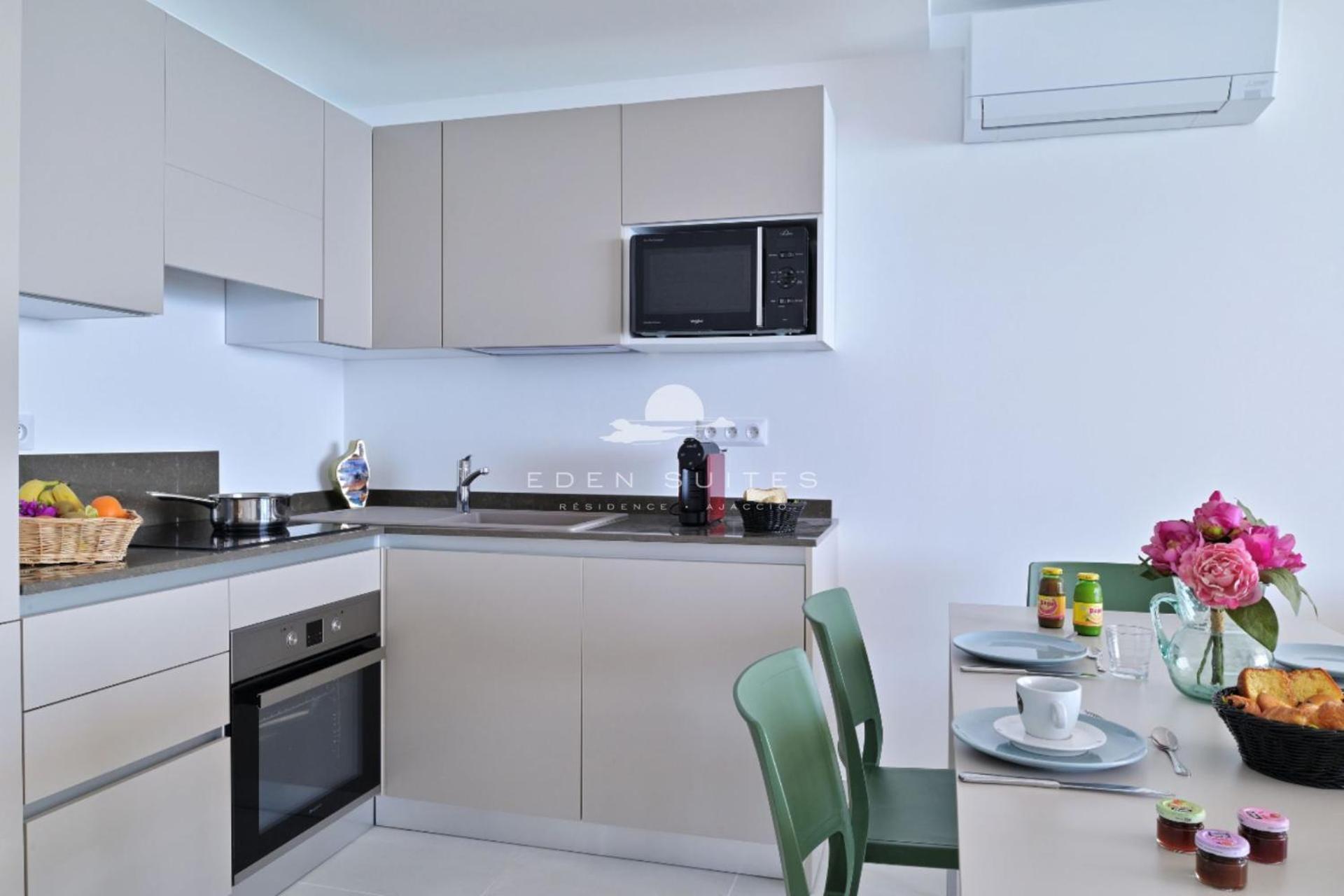 Residence Eden Suites アジャクシオ エクステリア 写真